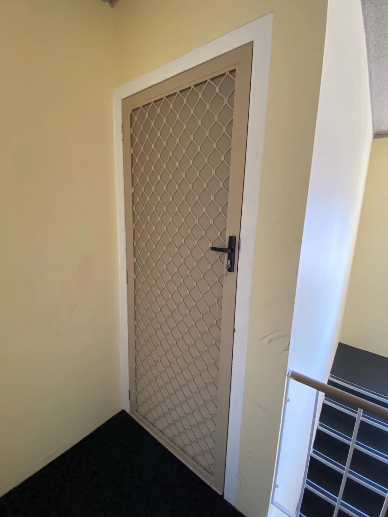 Installation photo from Eshniel Kumar's review